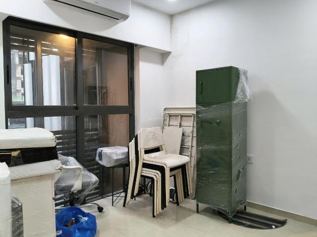2 BHK Apartment in Sion for resale Mumbai. The reference number is 20383050