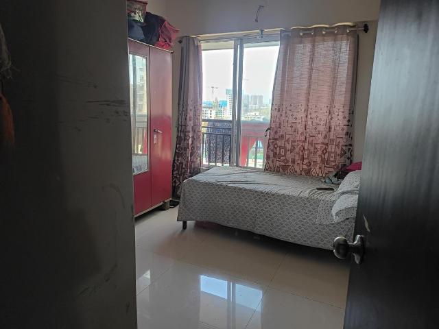 2 BHK Apartment in Sion for resale Mumbai. The reference number is 20388433