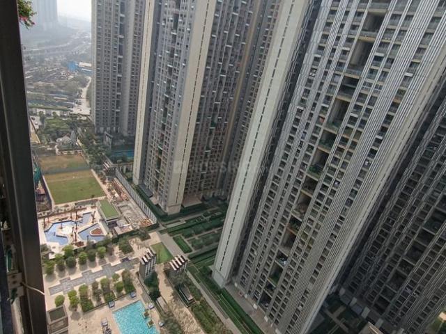 2 BHK Apartment in Sion for resale Mumbai. The reference number is 20481044