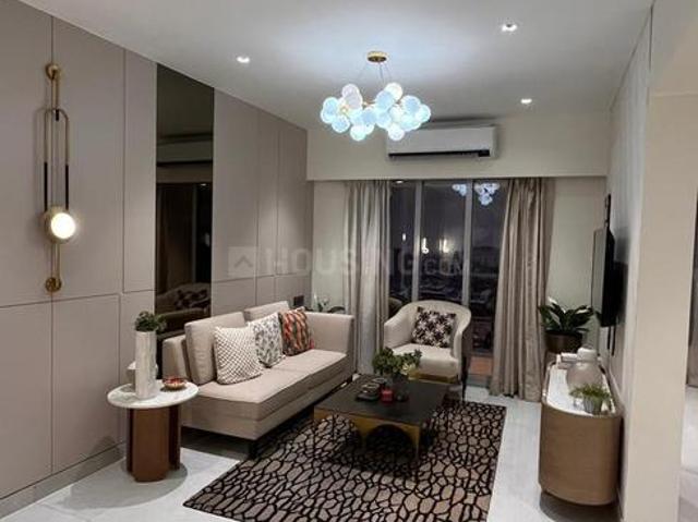 2 BHK Apartment in Sion for resale Mumbai. The reference number is 20579882