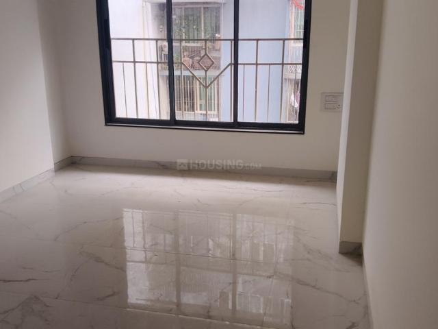 2 BHK Apartment in Sion for resale Mumbai. The reference number is 20774469
