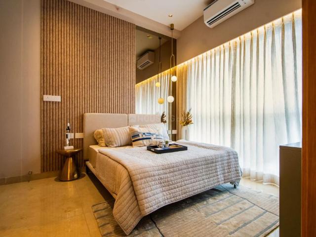 2 BHK Apartment in Sion for resale Mumbai. The reference number is 20885661