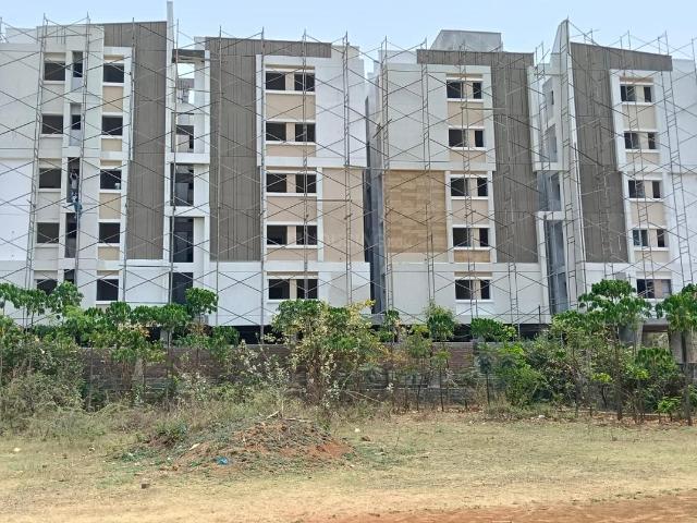2 BHK Apartment in Suchitra for resale Hyderabad. The reference number is 19922418
