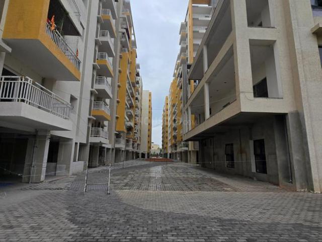 2 BHK Apartment in Suchitra for resale Hyderabad. The reference number is 20727972