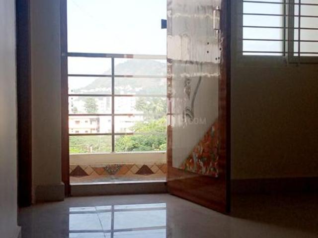 2 BHK Apartment in Sujatha Nagar for resale Visakhapatnam. The reference number is 16179965