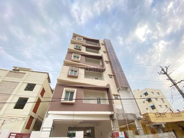 2 BHK Apartment in Sujatha Nagar for resale Visakhapatnam. The reference number is 17797214