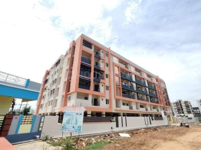 2 BHK Apartment in Sujatha Nagar for resale Visakhapatnam. The reference number is 17138252