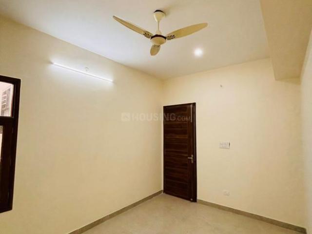 2 BHK Apartment in Sultanpur for resale New Delhi. The reference number is 20054799