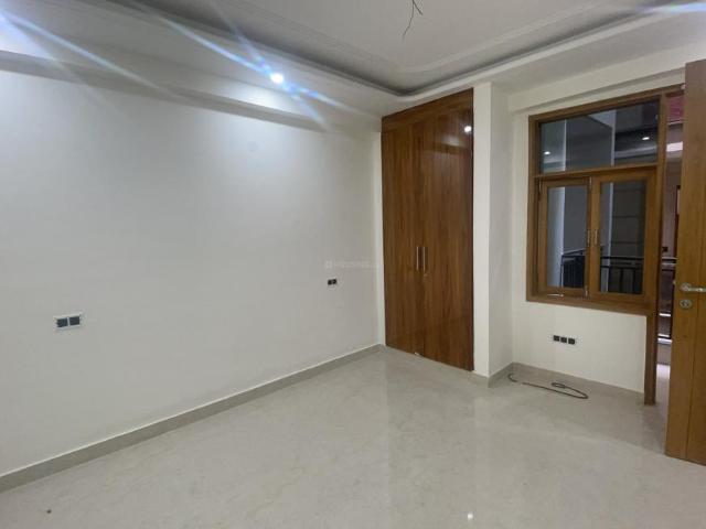 2 BHK Apartment in Sultanpur for resale New Delhi. The reference number is 20294111
