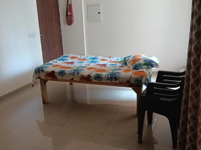 2 BHK Apartment in Sultanpur Road for rent Lucknow. The reference number is 20425549