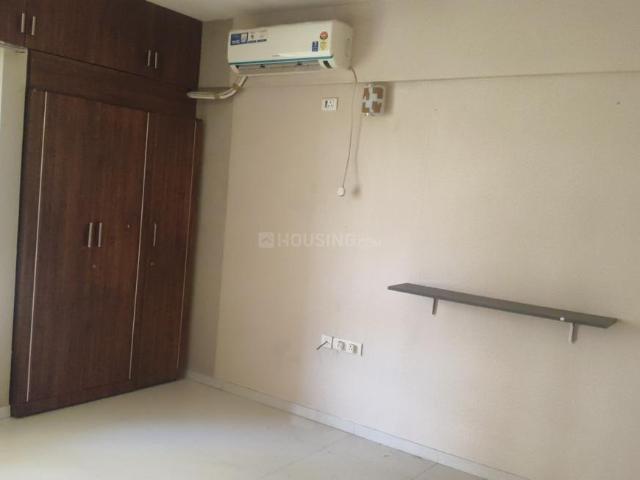 2 BHK Apartment in Sunarwadi for rent Pune. The reference number is 20496615