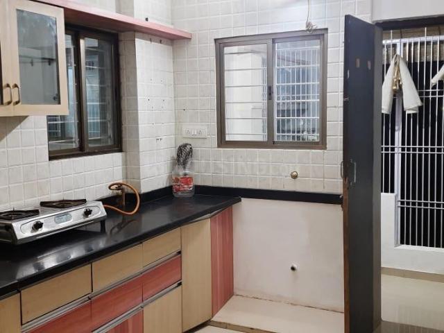 2 BHK Apartment in Sunpharma Road for rent Vadodara. The reference number is 19292518