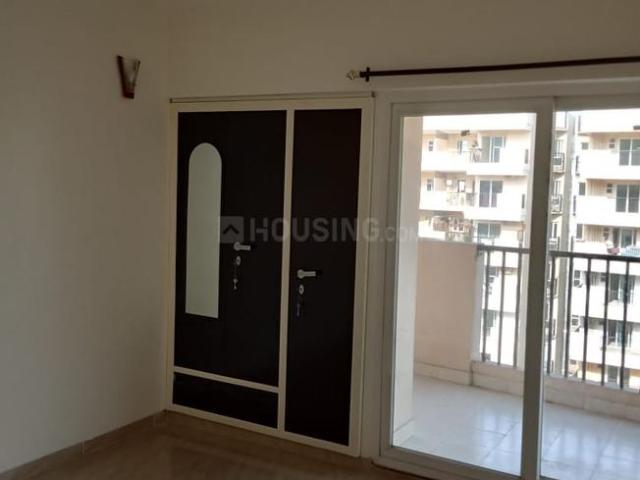 2 BHK Apartment in Surajpur for rent Greater Noida. The reference number is 20393767