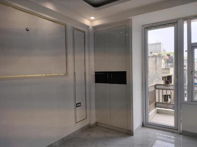 2 BHK Apartment in Devla for resale Greater Noida. The reference number is 20827657