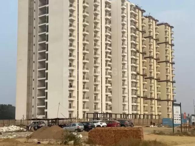 2 BHK Apartment in Sushant Golf City for resale Lucknow. The reference number is 12815641