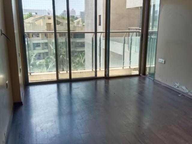 2 BHK Apartment in Powai for rent Mumbai. The reference number is 18372000