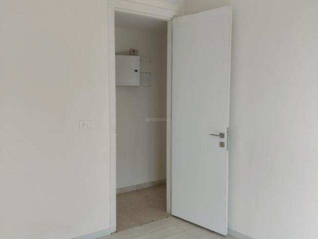 2 BHK Apartment in Powai for rent Mumbai. The reference number is 19892261