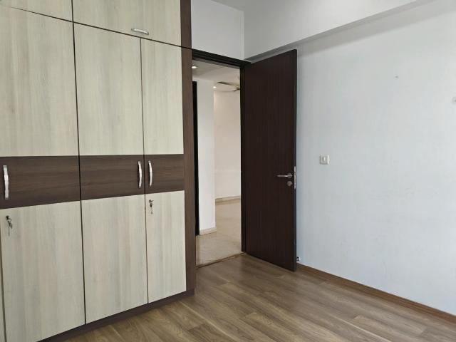2 BHK Apartment in Powai for rent Mumbai. The reference number is 20457268