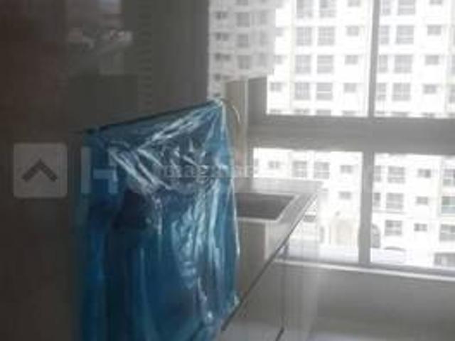 2 BHK Apartment in Powai for resale Mumbai. The reference number is 14817539