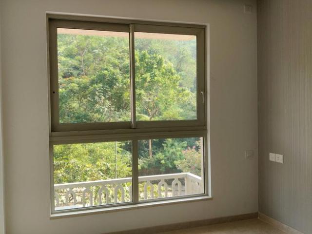 2 BHK Apartment in Powai for resale Mumbai. The reference number is 18821577