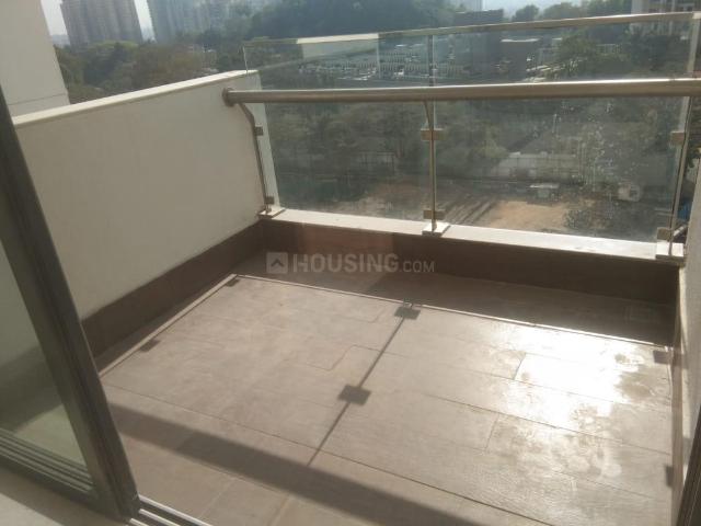 2 BHK Apartment in Powai for resale Mumbai. The reference number is 19403105