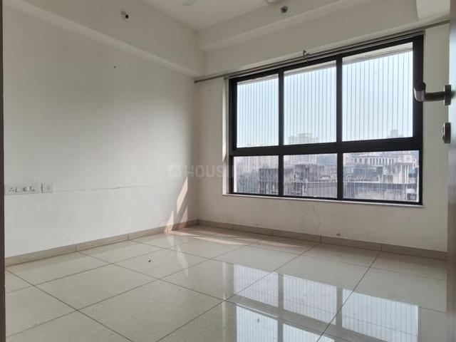 2 BHK Apartment in Powai for resale Mumbai. The reference number is 19518004