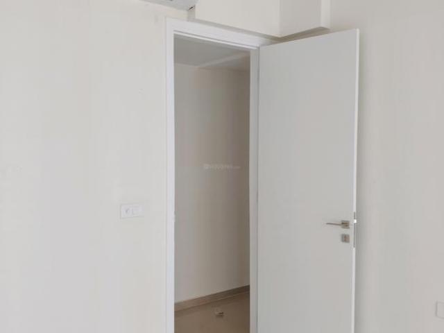2 BHK Apartment in Powai for resale Mumbai. The reference number is 19672821
