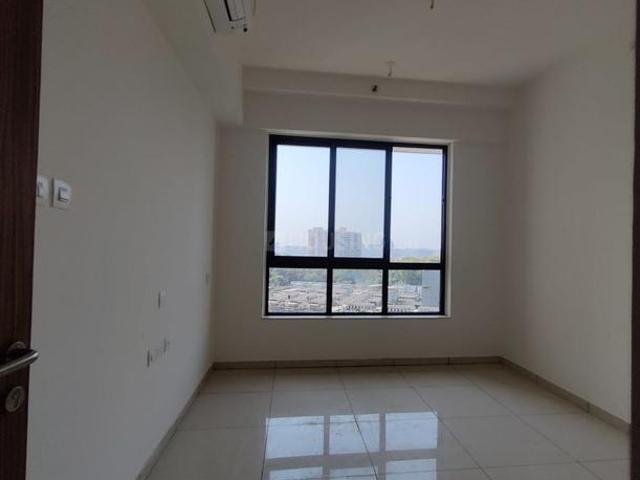 2 BHK Apartment in Powai for resale Mumbai. The reference number is 19761573