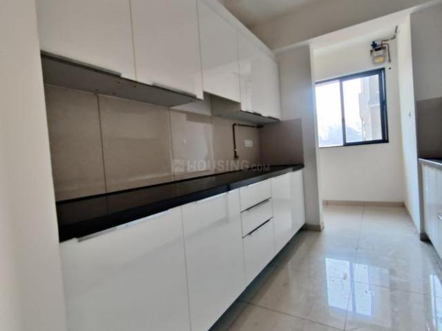 2 BHK Apartment in Powai for resale Mumbai. The reference number is 19761601