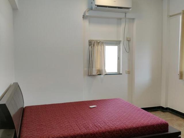 2 BHK Apartment in Powai for resale Mumbai. The reference number is 19887008