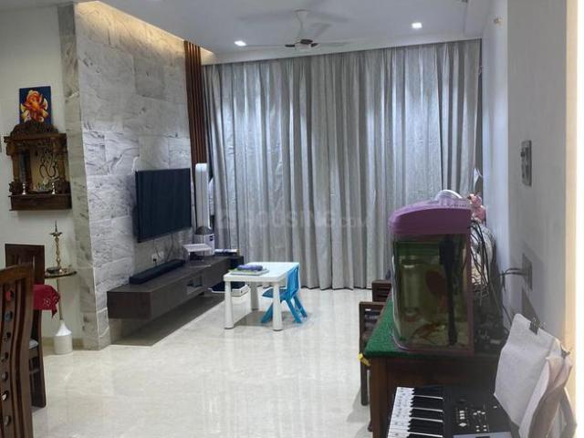 2 BHK Apartment in Powai for resale Mumbai. The reference number is 19902934