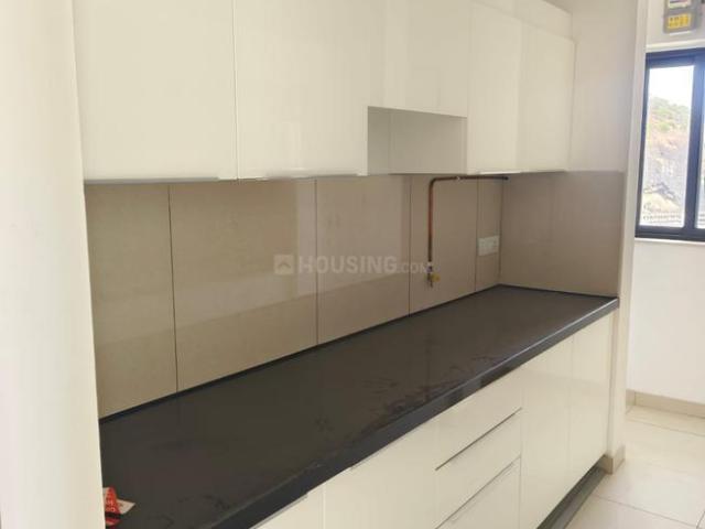 2 BHK Apartment in Powai for resale Mumbai. The reference number is 20410067