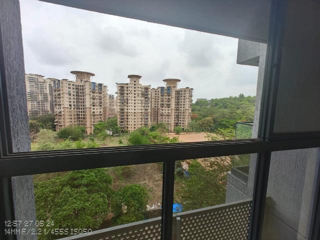 2 BHK Apartment in Powai for resale Mumbai. The reference number is 20744424