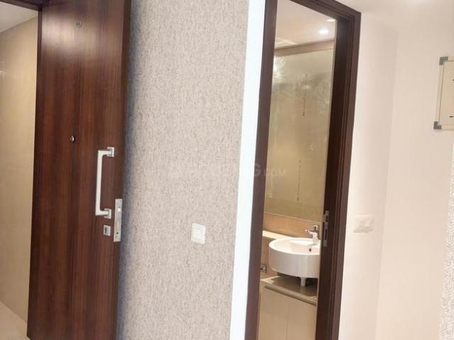 2 BHK Apartment in Powai for resale Mumbai. The reference number is 20013443