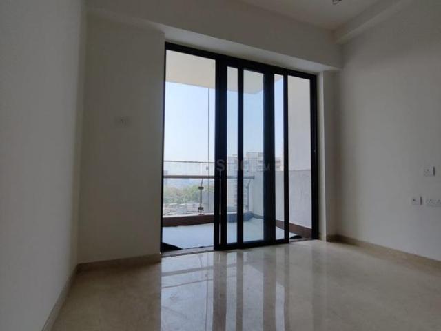 2 BHK Apartment in Powai for resale Mumbai. The reference number is 20069042