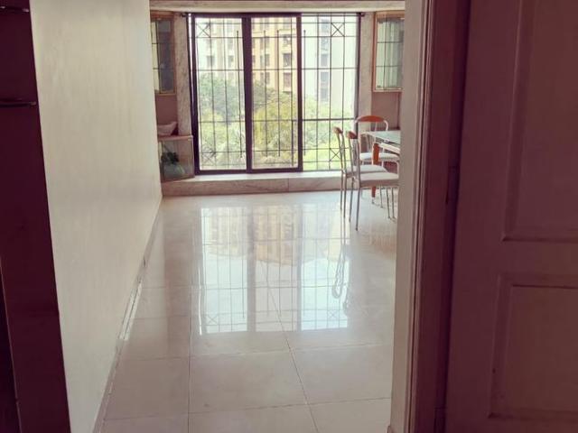 2 BHK Apartment in Powai for resale Mumbai. The reference number is 20274051