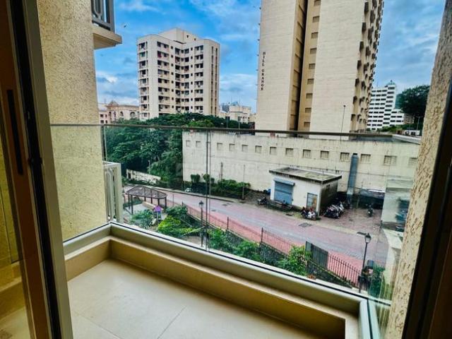 2 BHK Apartment in Powai for resale Mumbai. The reference number is 20301694
