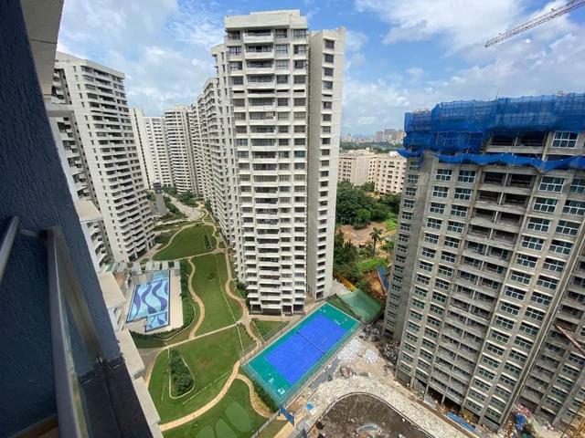 2 BHK Apartment in Powai for resale Mumbai. The reference number is 20316079