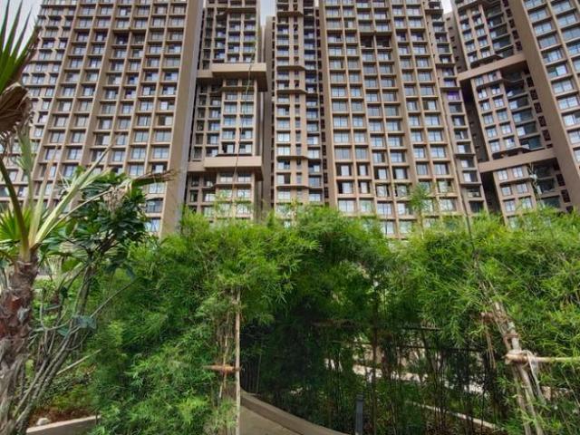 2 BHK Apartment in Powai for resale Mumbai. The reference number is 20372734
