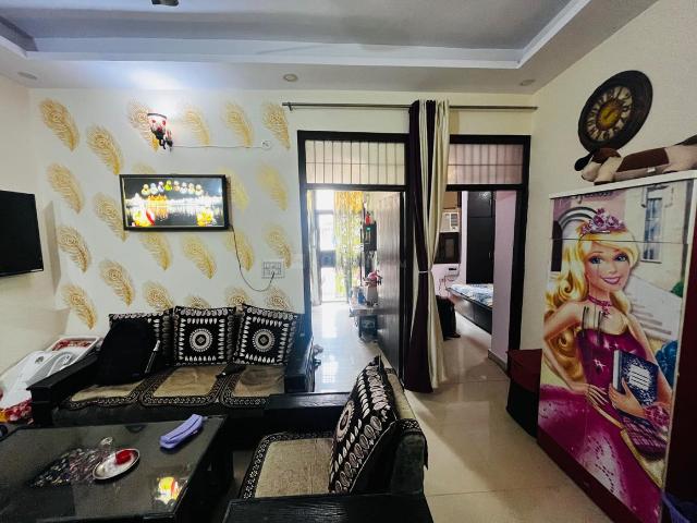 2 BHK Apartment in Patel Nagar for resale Ghaziabad. The reference number is 20711092