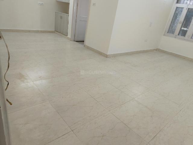 2 BHK Apartment in Patparganj for rent New Delhi. The reference number is 17434270