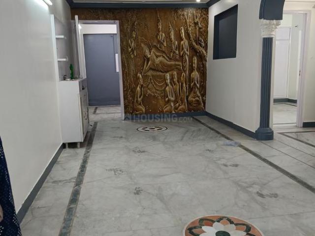 2 BHK Apartment in Patparganj for rent New Delhi. The reference number is 17915130
