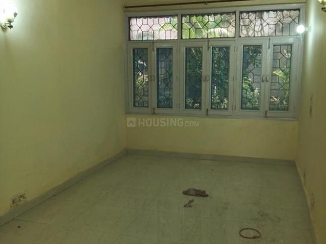 2 BHK Apartment in Patparganj for rent New Delhi. The reference number is 19895446