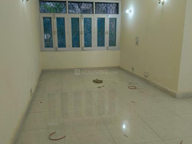 2 BHK Apartment in Patparganj for rent New Delhi. The reference number is 20056641