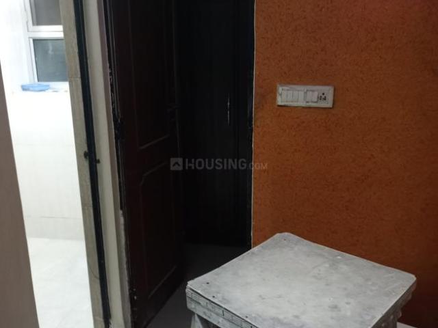 2 BHK Apartment in Patparganj for rent New Delhi. The reference number is 20094390