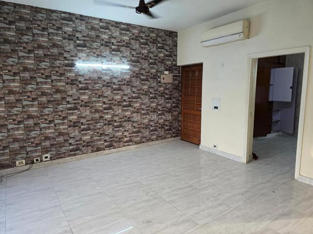 2 BHK Apartment in Patparganj for rent New Delhi. The reference number is 20183600