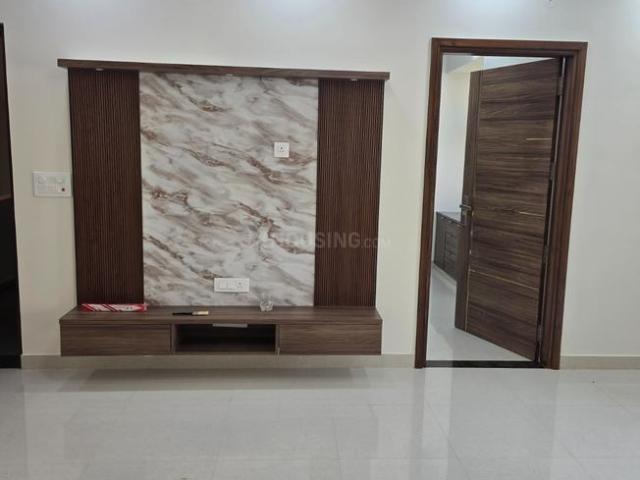 2 BHK Apartment in Patparganj for rent New Delhi. The reference number is 20254253
