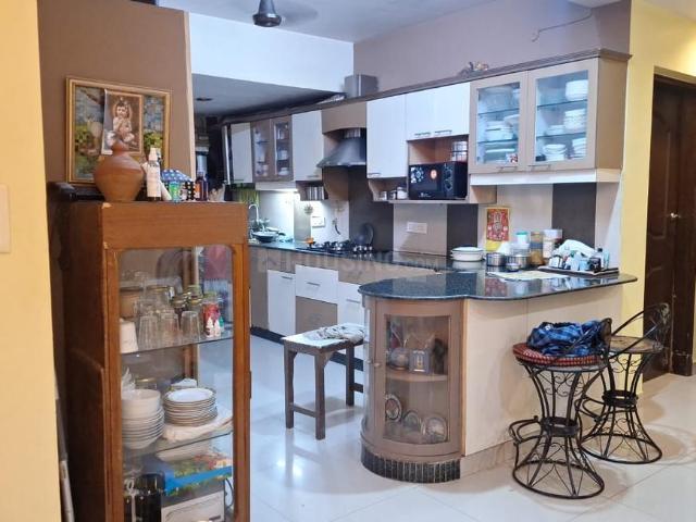 2 BHK Apartment in Patparganj for resale New Delhi. The reference number is 20487157