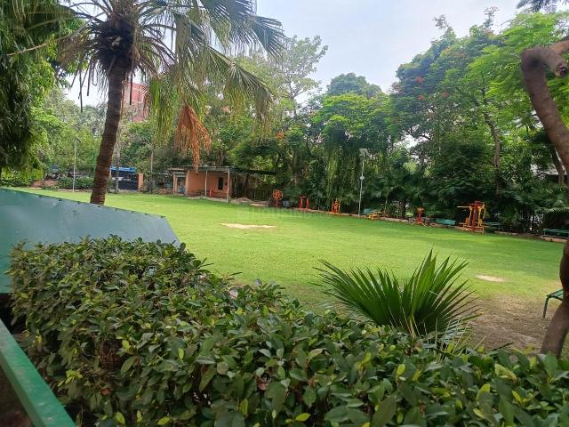 2 BHK Apartment in Patparganj for resale New Delhi. The reference number is 20931893