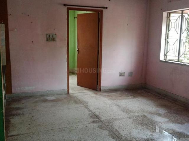 2 BHK Apartment in Patuli for rent Kolkata. The reference number is 19423555
